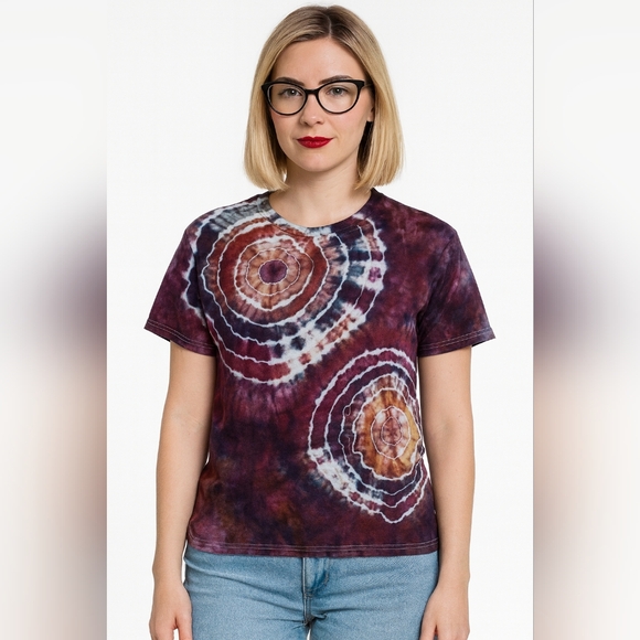 Burgundy Grace Ladies Small Geode Tie Dye Short Sleeve Tee - Picture 1 of 6